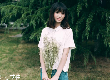 怎么選擇適合自己的襯衫？穿對(duì)了顯年輕