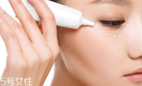 面霜會引起脂肪粒嗎？有一定影響