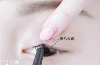 眼線液筆可以畫內(nèi)眼線嗎？