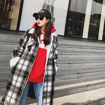 紅色衛(wèi)衣適合什么人穿？紅紅火火過(guò)新年