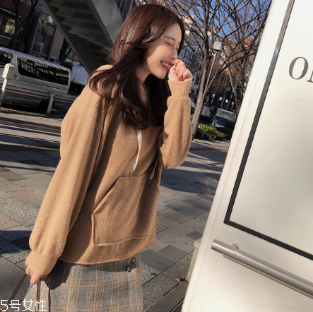 衛(wèi)衣適合什么體型人穿？不同體型選擇不同款式