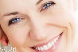 法令紋什么原因？托腮是一大誘因