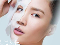 面膜不服帖怎么辦？中間剪開更好敷