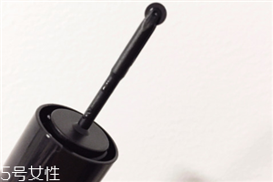 mac滾輪眼線液好用嗎？超棒的眼妝神器