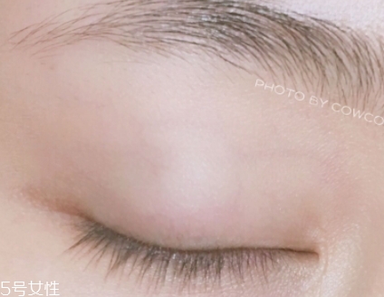 染眉膏可以持續(xù)多久？一天都不會暈妝的小秘密
