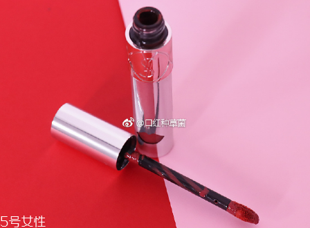 ysl圣羅蘭銀管唇釉好用嗎？蜜糖一樣水潤(rùn)柔滑