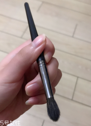 鼻影刷怎么用？鼻影的正確畫法