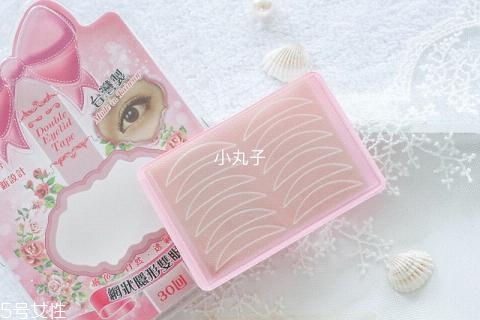 蕾絲雙眼皮貼好用嗎？蕾絲雙眼皮貼教程