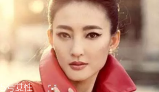 鵝蛋臉適合什么妝容？不適合濃妝