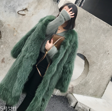 皮草可以用洗發(fā)水洗嗎？皮草最好不要水洗