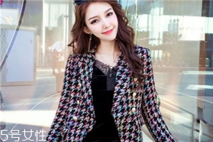粗呢外套怎么搭配？簡(jiǎn)約大氣的冬日經(jīng)典
