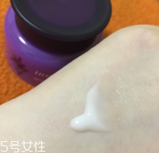 油性肌膚適合用什么品牌的護(hù)膚品？這6款產(chǎn)品拯救大油田