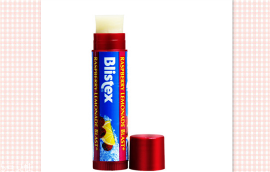 blistex唇膏有哪幾款？使用唇膏應(yīng)該適量