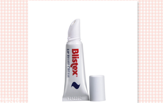 blistex唇膏有哪幾款？使用唇膏應(yīng)該適量