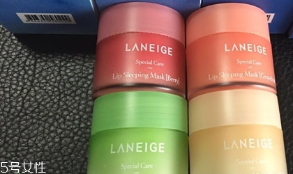 蘭芝限量唇膜哪個好聞？敷唇膜前熱敷效果更好