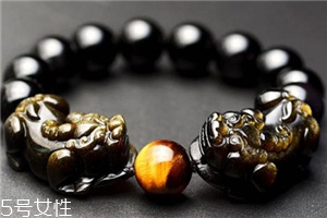 金曜石手鏈戴哪只手？金曜石手鏈這樣戴