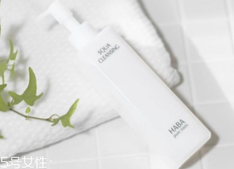 卸妝油哪個牌子好用？網(wǎng)紅卸妝油盤點(diǎn)