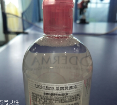 卸妝油哪個牌子好用？網(wǎng)紅卸妝油盤點(diǎn)