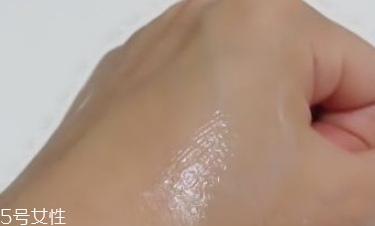 紀梵希水漾活妍面霜好用嗎？冰淇淋質(zhì)地的面霜評測