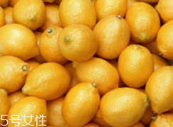 檸檬精油能加在哪些護(hù)膚品中？少量添加都可以