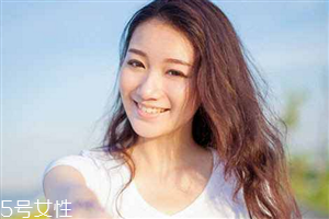 圓臉有劉海好還是沒有劉海好？頭發(fā)少又細不適合短發(fā)