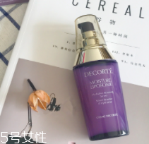 皮膚不吸收護(hù)膚品怎么回事？光用乳液面霜遠(yuǎn)遠(yuǎn)不夠