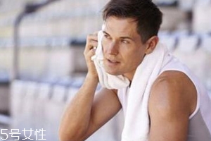 出很多汗是有益的嗎？出汗并不能排出有害物質