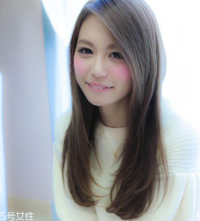 鵝蛋臉扎什么馬尾好看？肉肉臉適合這些發(fā)型