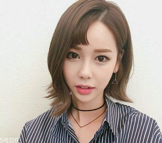 外翹短發(fā)適合什么臉型？再燙內(nèi)扣你就out了