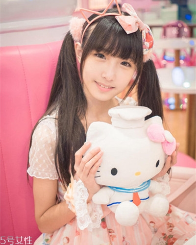 鵝蛋臉扎什么馬尾好看？肉肉臉適合這些發(fā)型