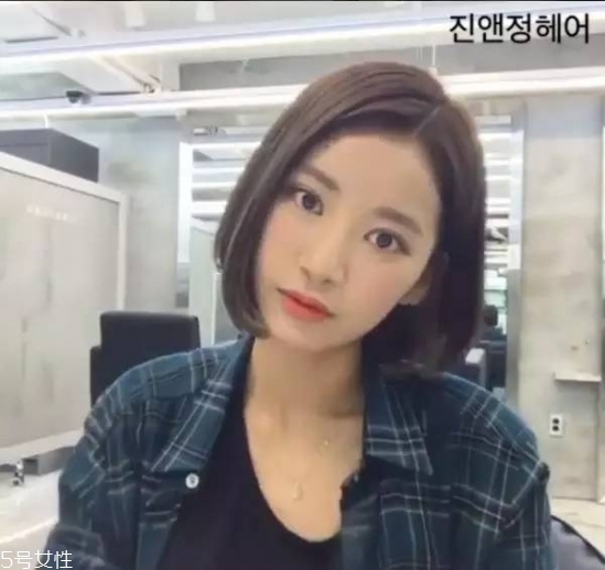 李圣經(jīng)同款短發(fā)怎么打理？吹頭發(fā)的時候盡量吹發(fā)根