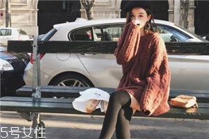 毛衣是羊絨好還是羊毛好？羊絨羊毛材質(zhì)大對比