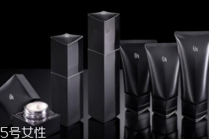 水乳套裝哪個(gè)好用？網(wǎng)友評(píng)出6款無(wú)限回購(gòu)的水乳套裝