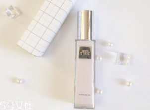 水乳套裝哪個(gè)好用？網(wǎng)友評(píng)出6款無(wú)限回購(gòu)的水乳套裝