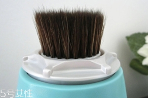 科萊麗粉底刷頭怎么用？Tati女神最?lèi)?ài)的粉底刷頭