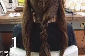 女生冬天長(zhǎng)發(fā)怎么編好看？長(zhǎng)發(fā)妹紙才懂得的痛