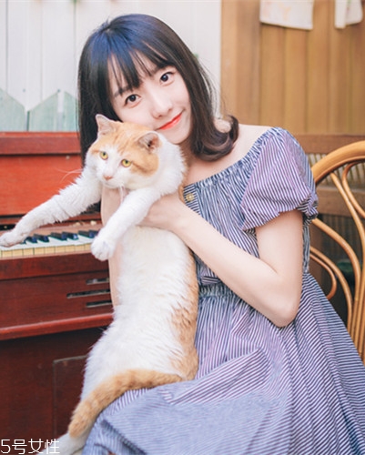 小個(gè)子女生適合什么發(fā)型？蓬松隨意效果