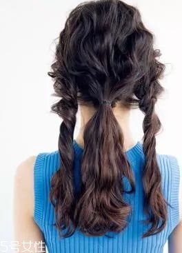 女生冬天長(zhǎng)發(fā)怎么編好看？長(zhǎng)發(fā)妹紙才懂得的痛
