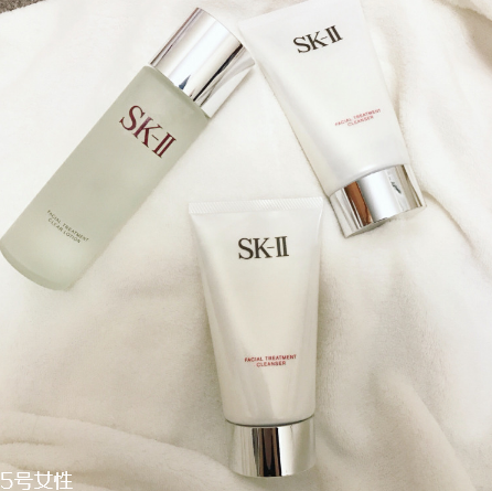 sk2洗面奶好用嗎？skii凈肌潔面乳