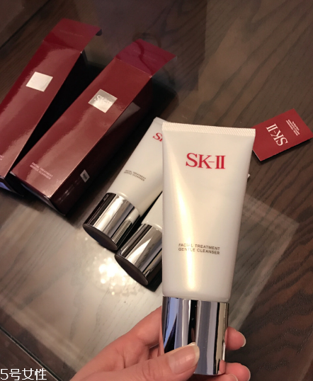 sk2洗面奶和cpb洗面奶哪個(gè)好用？無限回購的洗面奶