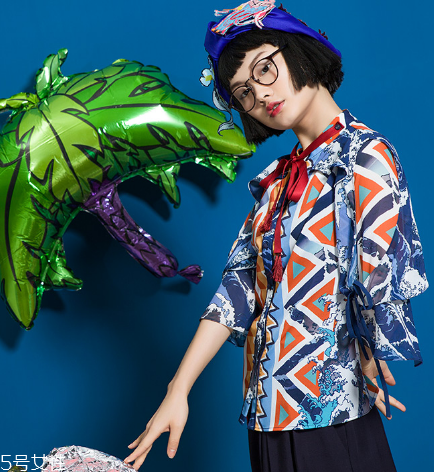 中國風(fēng)衣服怎么搭配？帶你演繹傳統(tǒng)之美