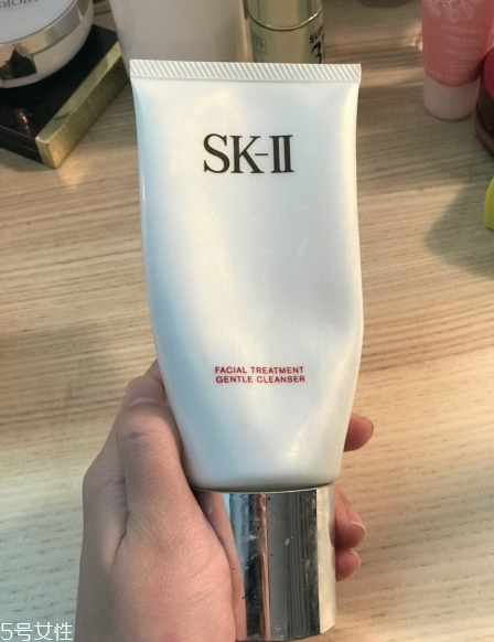 sk2氨基酸泡沫潔面乳霜好用嗎？最愛洗面奶