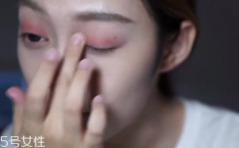 微醺桃花妝怎么化妝？簡單步驟滿足爆棚少女心