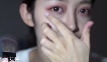 微醺桃花妝怎么化妝？簡單步驟滿足爆棚少女心