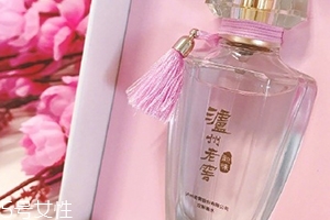 瀘州老窖香水什么味道？香調類似紀梵希