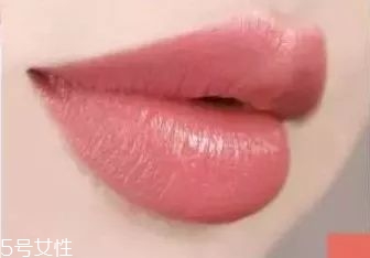 素顏適合什么顏色口紅？增添氣色又顯白