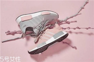 運(yùn)動(dòng)鞋會(huì)越穿越大嗎？多備幾雙輪流穿