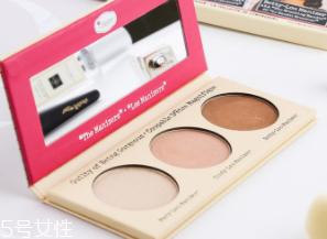 長臉型怎么打腮紅？視覺上縮短臉型