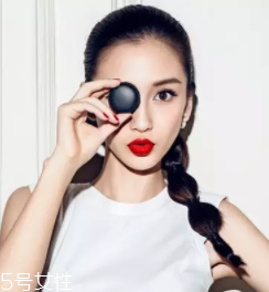 馬尾怎么扎顯臉小？馬尾位置越高越精神