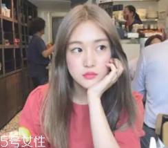 什么女孩適合不留劉海？圓臉妹子掀起劉海更適合你